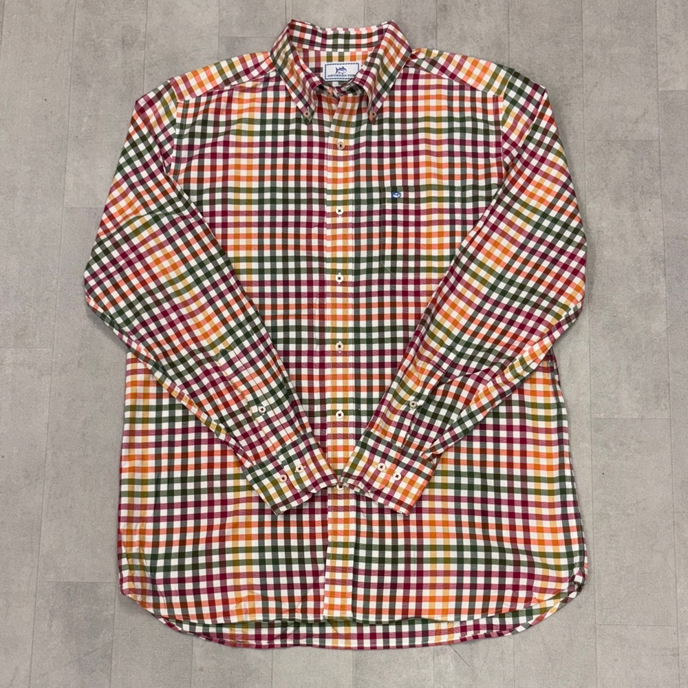 Southern Tide Patterned Button Down Shirt